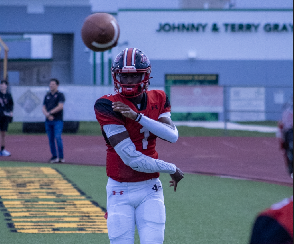 Dorian Fauntleroy: Leader on and off the Field